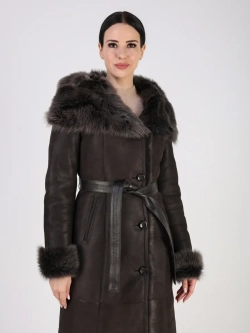 Дубленка зимняя натуральная с капюшоном длинная и теплая