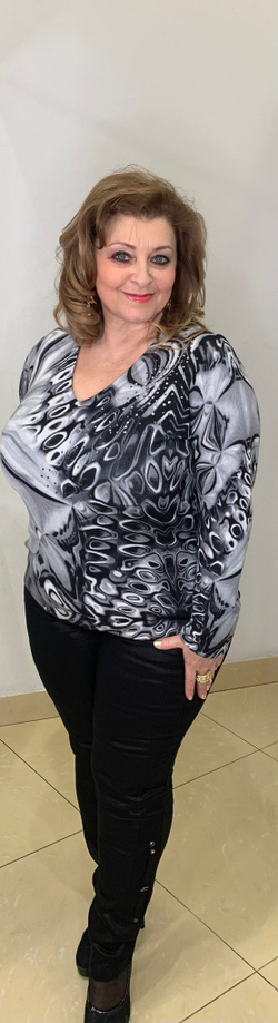 Пестрый немецкий джемпер