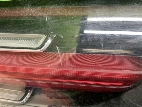 Фонарь крышки багажника Porsche Cayenne 3 (17-23)