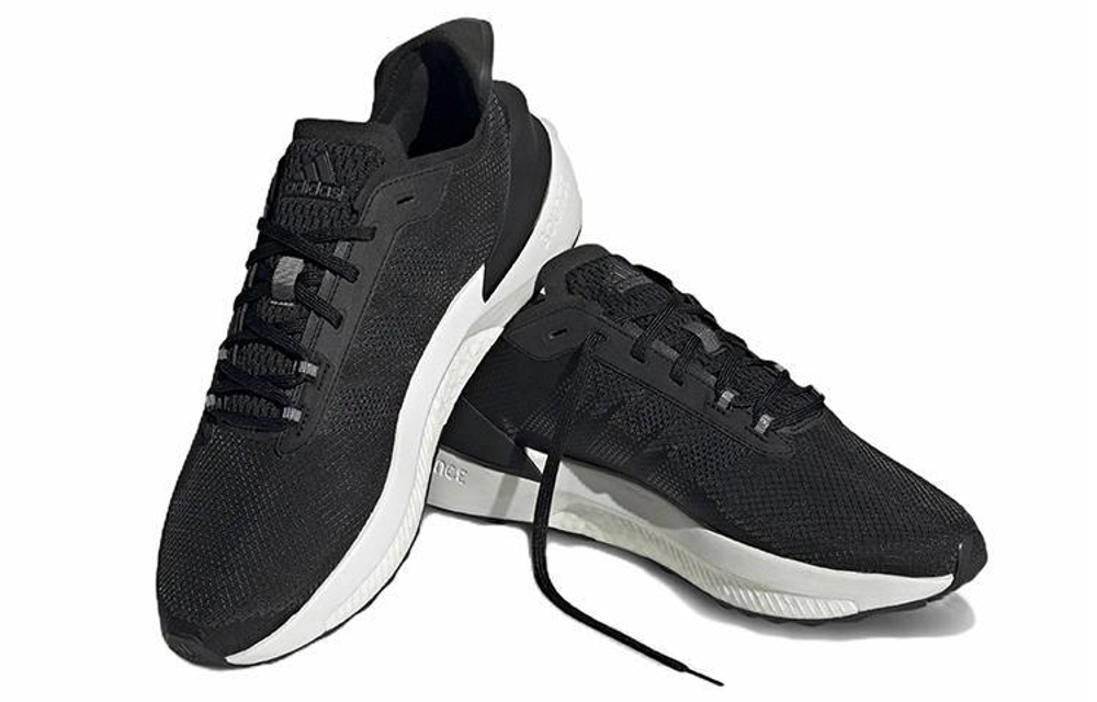 Кроссовки Adidas Avryn