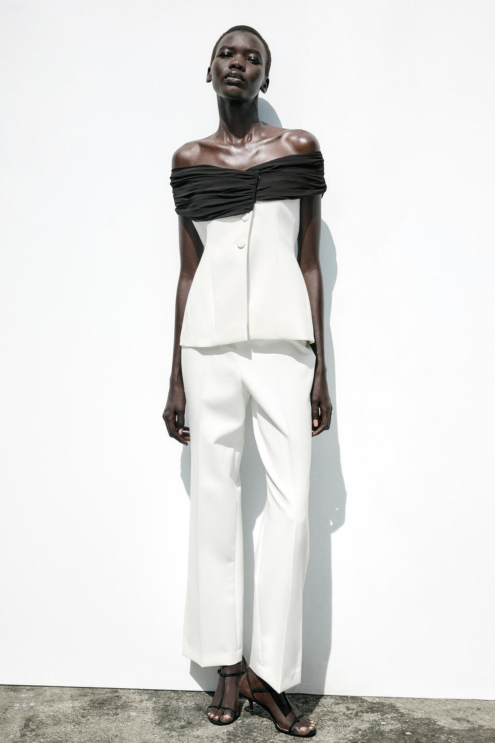 ZARA ТОП-БЮСТЬЕ С КОНТРАСТНОЙ ДЕТАЛЬЮ, ЭКРЮ