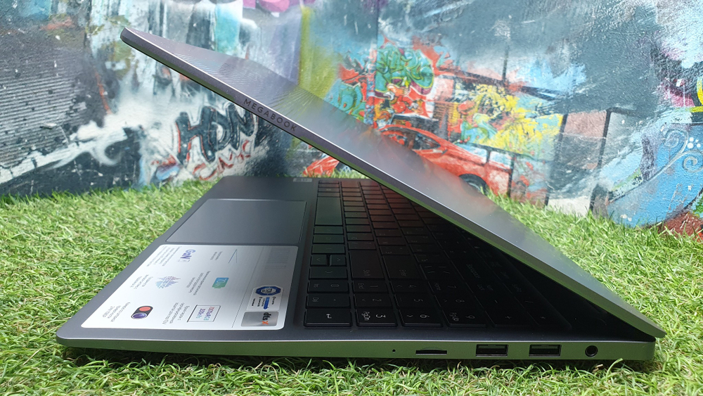 Ноутбук TECNO i3-10/12Gb/FHD/MegaBook T1 71003300064/Windows 11