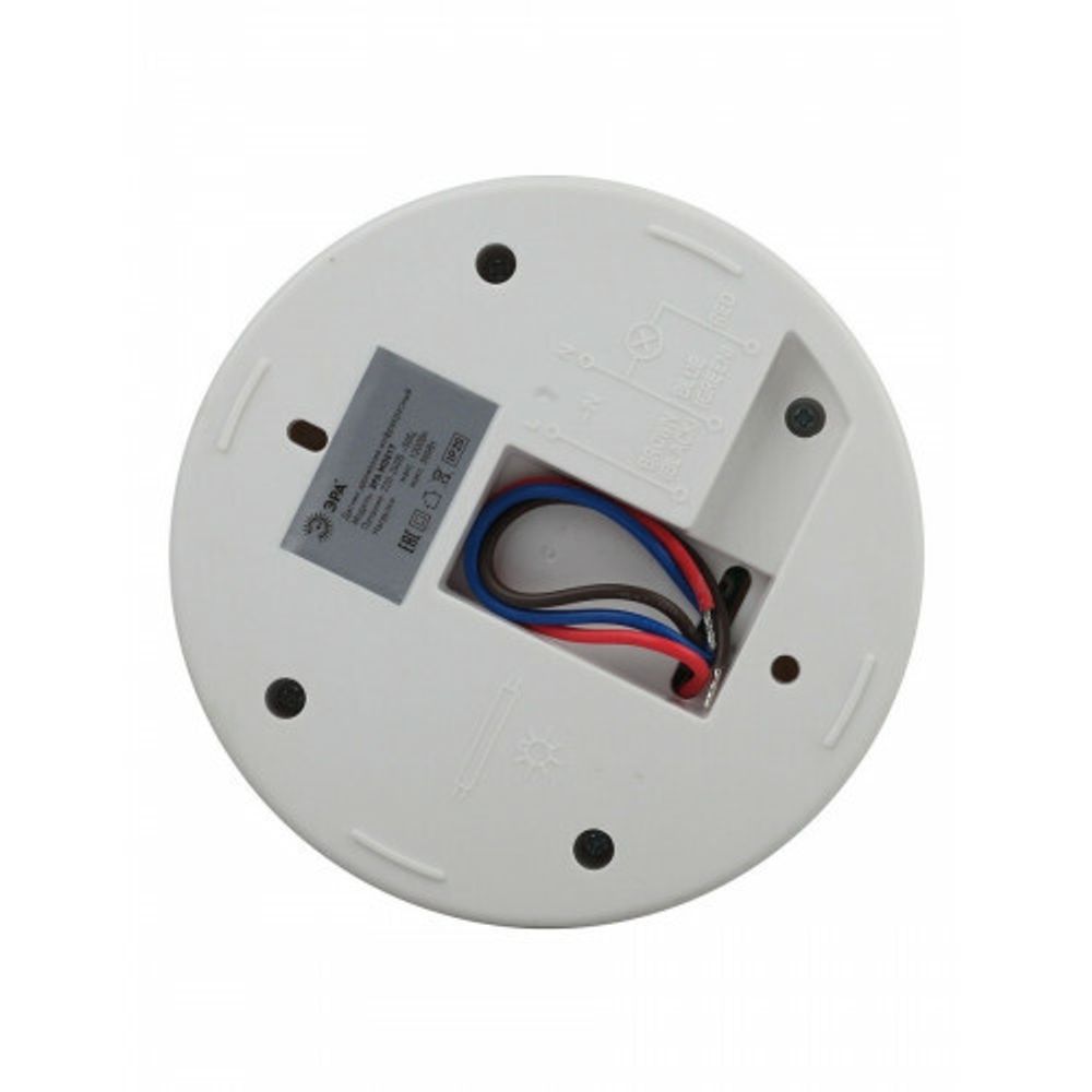 Датчик движения ЭРА MD 017 белый, макс. нагрузка 1200Вт, угол обзора 180-360гр, дальность 12м