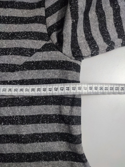 Джемпер NaNa стильный 44 размер