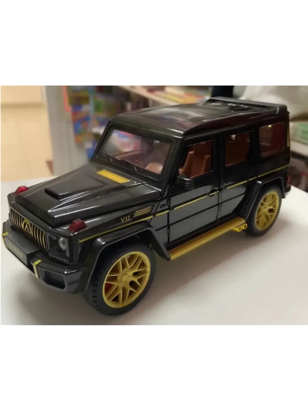 Машинка металлическая модель 1:24 Merсedes-Benz Galentvagen