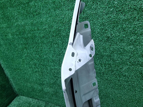 Крыло переднее правое Jaguar XF 1 (2011-2015)