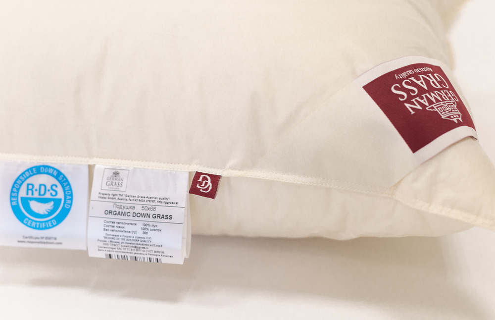 Подушка пуховая German Grass Organic Down Grass фрагмент