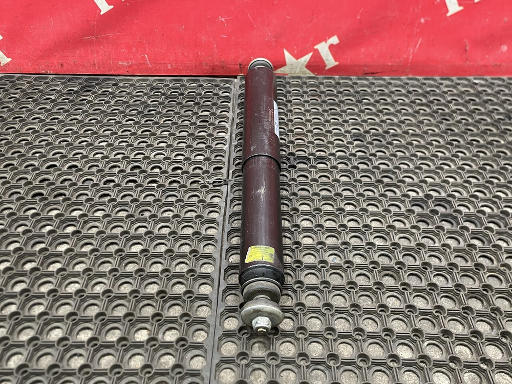 Амортизатор передний