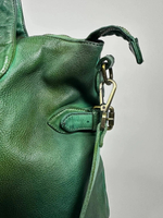 Женская премиальная изумрудно-зеленая сумка из натуральной кожи "Венеция"