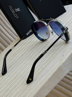 Солнечные очки Hublot