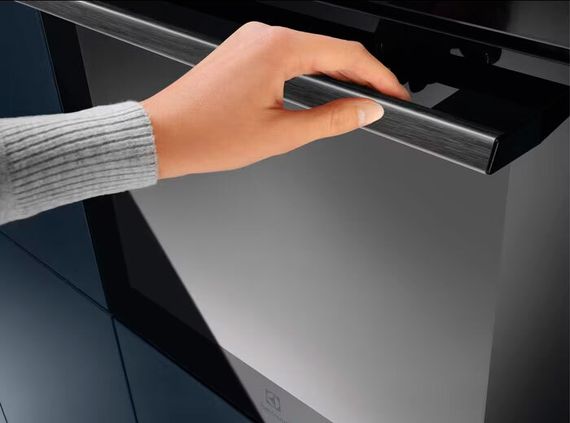 Духовой шкаф Electrolux EOD5C71Z