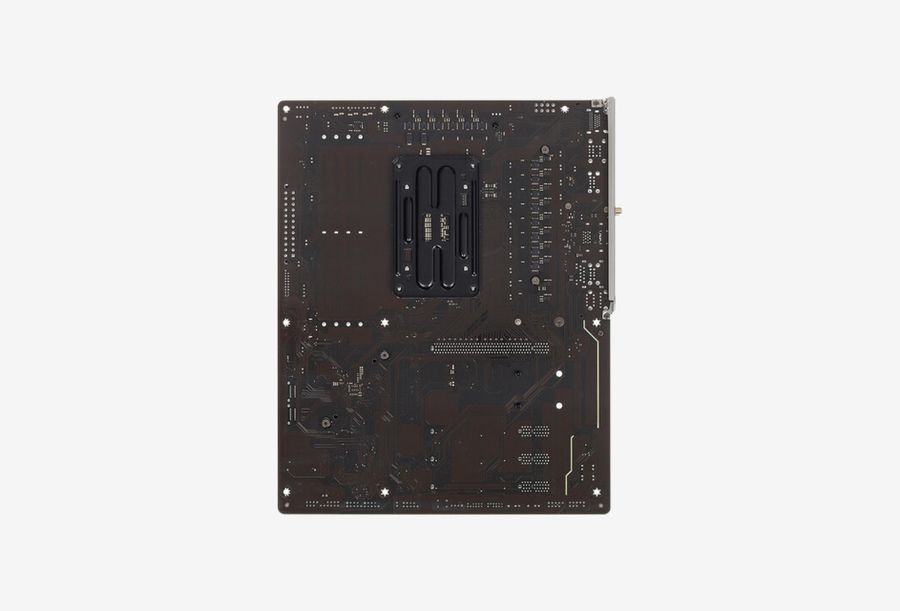 GIGABYTE B650 EAGLE AX_0226709110239
