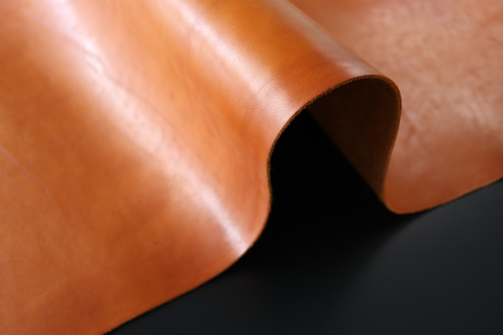 1,8-2,2 Юфть рыжая с восковым покрытием