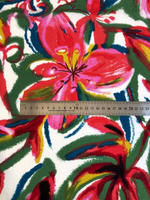 Штапель принт цветы большие красный/зеленый/бирюза на белом D7C4