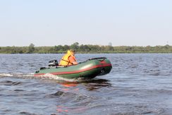 Лодка KORSAR Combat CMB-335 (оливка)