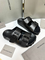 Шлепанцы Balenciaga
