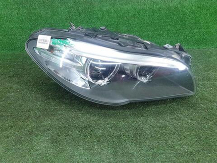 Битая Фара правая BMW 5er F10 F11 (2013-2017) ксенон