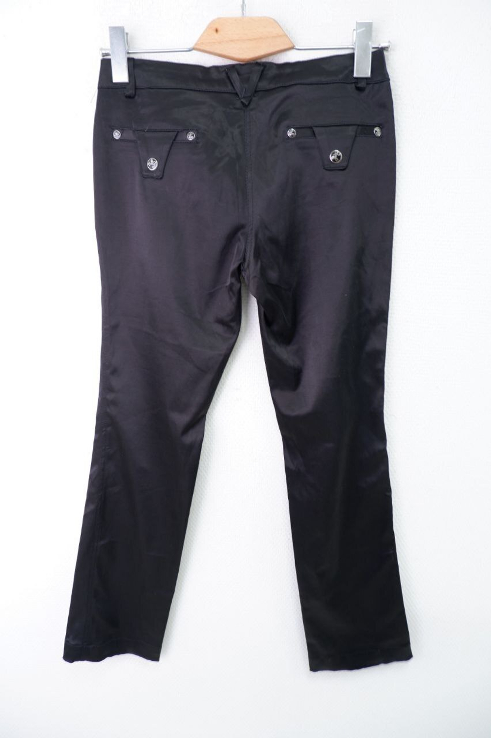 Брюки черные атласные 40 размер