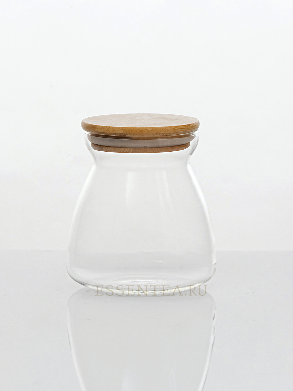 Банка стеклянная "Корли" с бамбуковой крышкой 650 мл