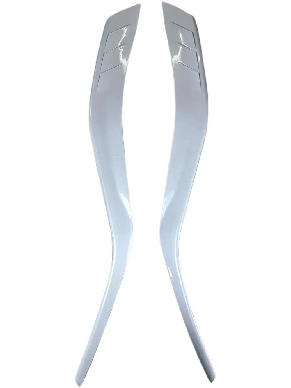 Накладка на фары серебристые Кобальт