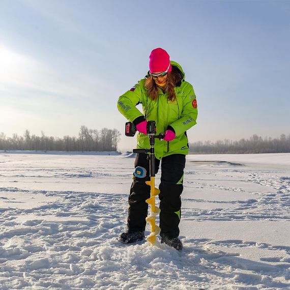 Шнек ледобура ICEBERG-130(R) v3.0, в работе.