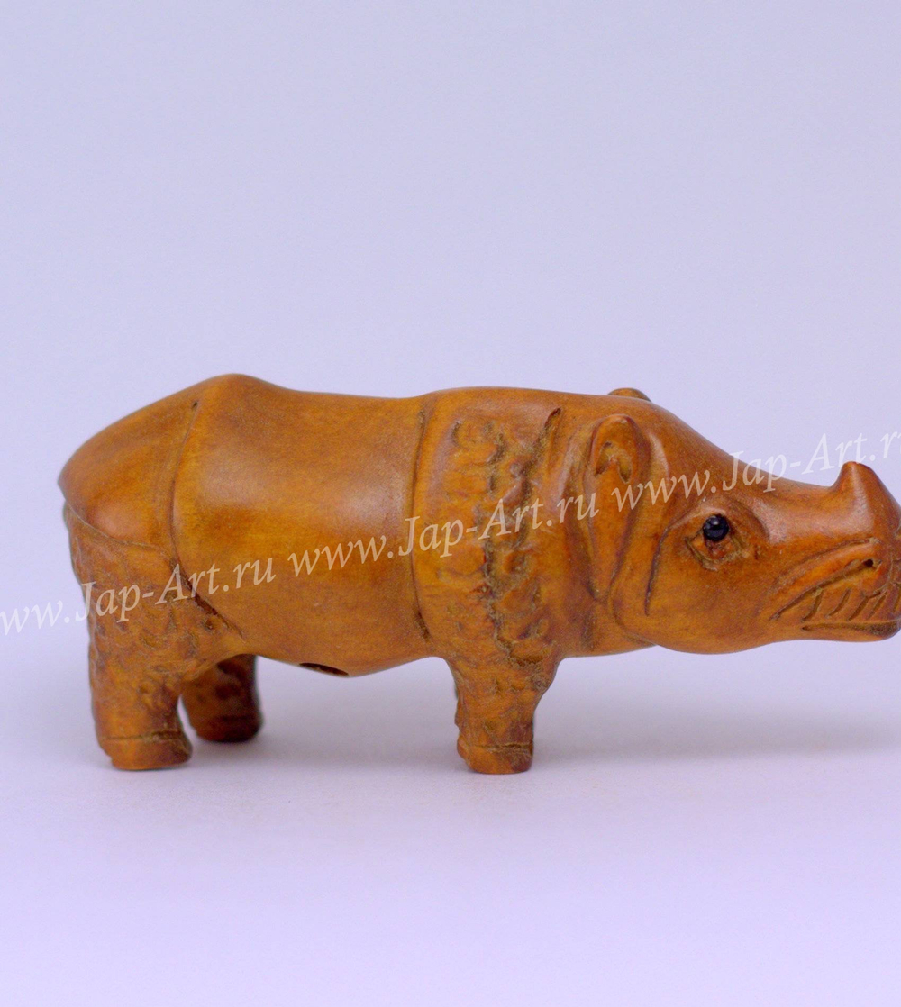 Нэцкэ Носорог длинный