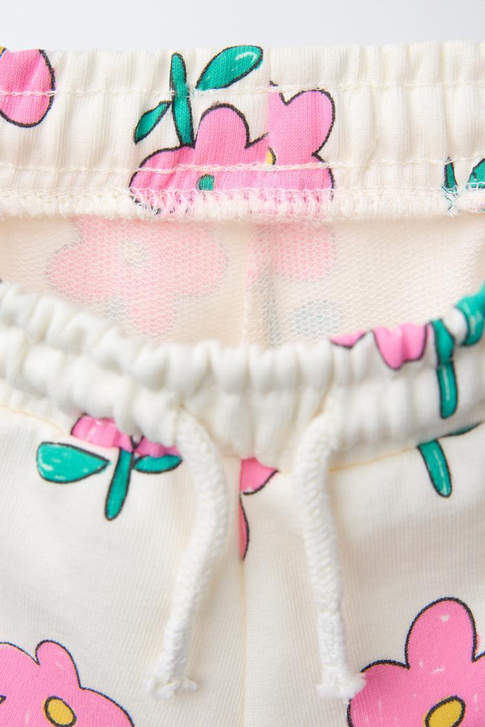 ZARA ШОРТЫ С ПРИНТОМ, НЕОНОВО-РОЗОВЫЙ