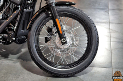 Мотоцикл Harley-Davidson Street Bob 114 (Vivid Black)