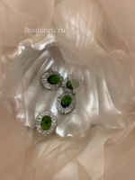 Пуговицы стразы (циркон) с зеленым камнем