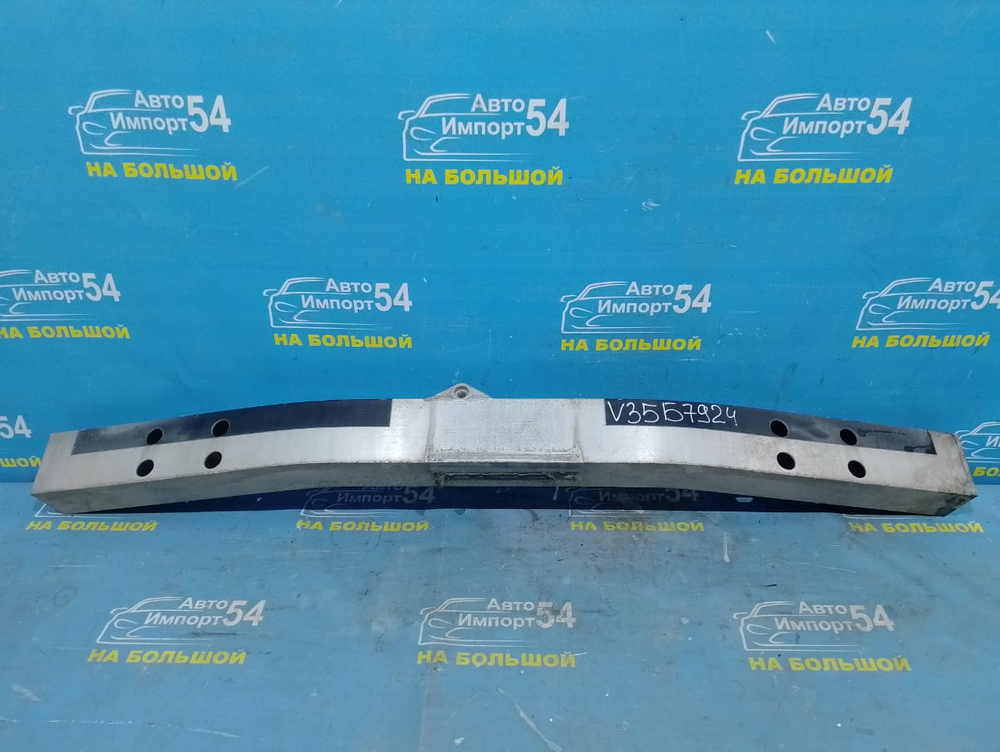 Усилитель переднего бампера NISSAN SKYLINE 2001-2004