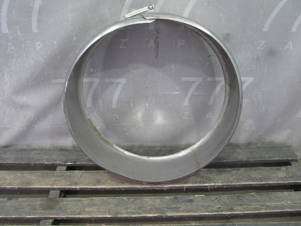 Чехол запасного колеса Mercedes G-Class (W463) 08-18 Б/У Оригинал A4638901500