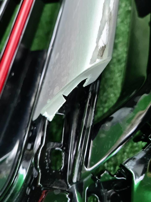 Решетка радиатора Geely Coolray (2019-2024)