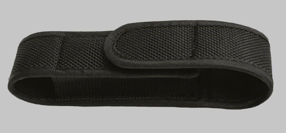 Чехол Armytek AH-01 для фонарей с диаметром тела до 28 мм и длиной до 130 мм