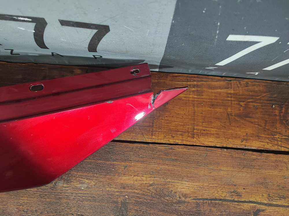 Накладка решетки радиатора Mazda CX-5 2 (KF) 17-21 Б/У Оригинал KB8A507E1