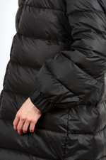 Пальто жен BLANCHETT GOOSE 427/700 черное белым, енот