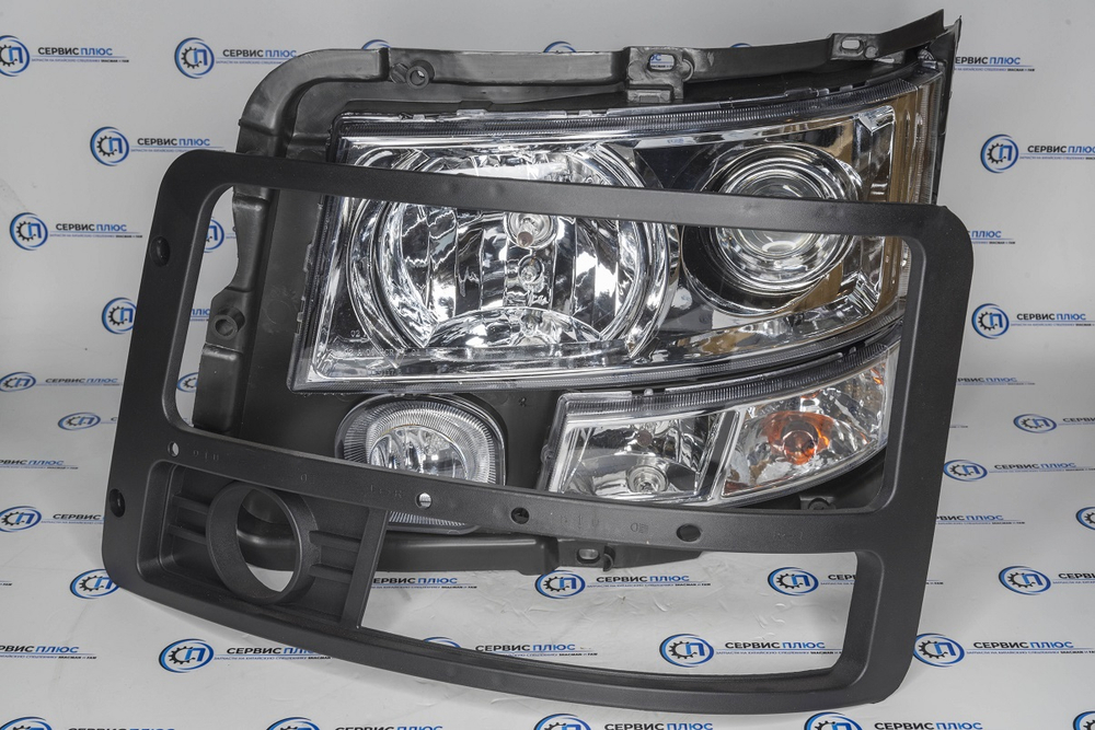 Фара передняя лев F3000 DZ93189723010