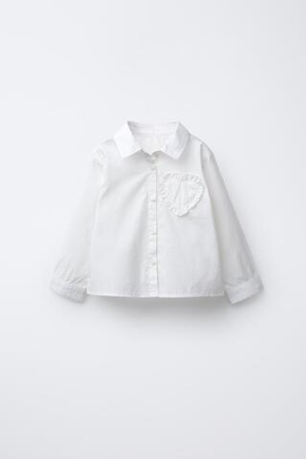 ZARA РУБАШКА С НАШИВКОЙ «СЕРДЦЕ», БЕЛЫЙ