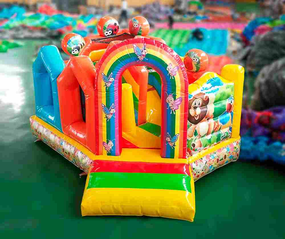 Коммерческий надувной батут «Друзья-зверята», 4*3*2,9