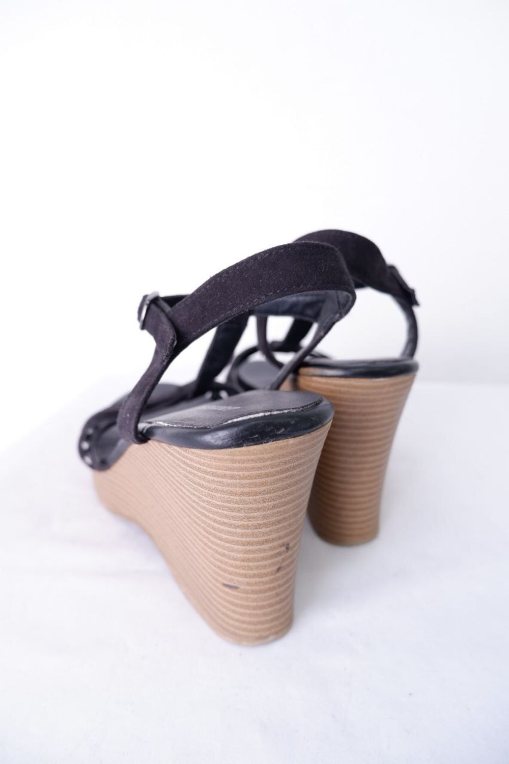 Босоножки Graceland стильные на танкетке 37 размер