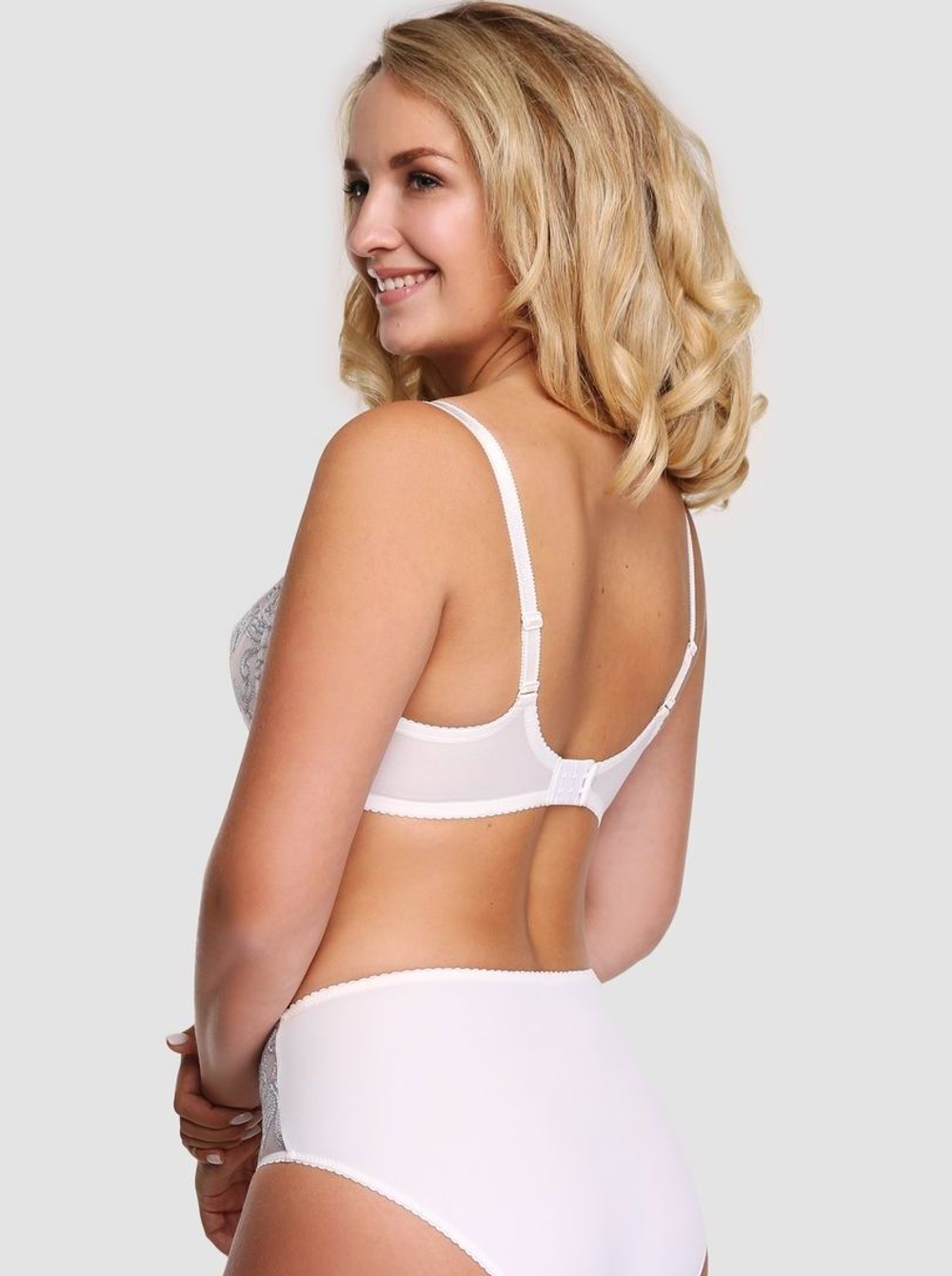 Бюстгальтер из прозрачного неэластичного вышитого тюля с мягкими чашками (Размер: 70F) (Цвет: пудровый)