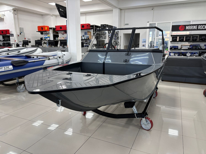 Моторная лодка Swimmer 400 Z