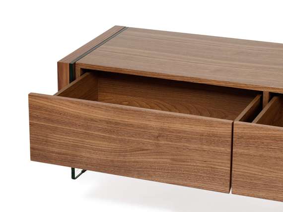 ТВ-тумба Somerset 188х38 см, шпон ореха, стеклянные ножки