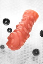 Телесная, покрытая пузырьками насадка на член - 16,5 см. (Цвет: телесный)