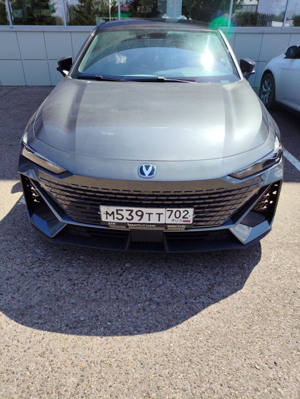 Changan UNI-V 1.5 AT DLX