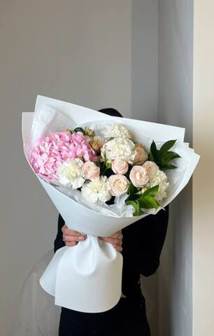 Авторский букет цветов