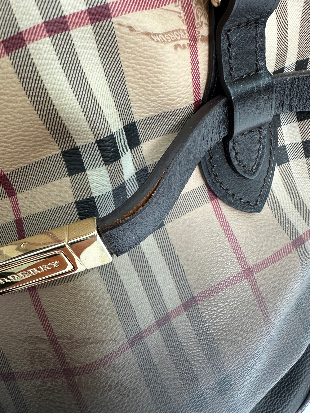 Сумка Burberry