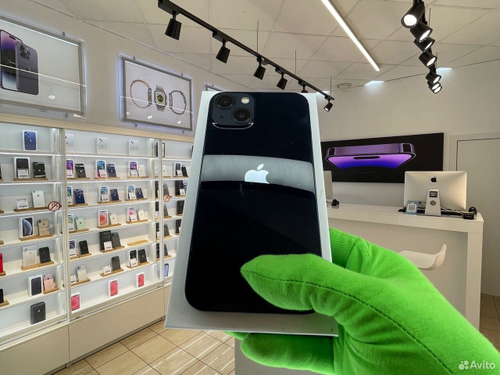 iPhone 13, 128 ГБ б/у