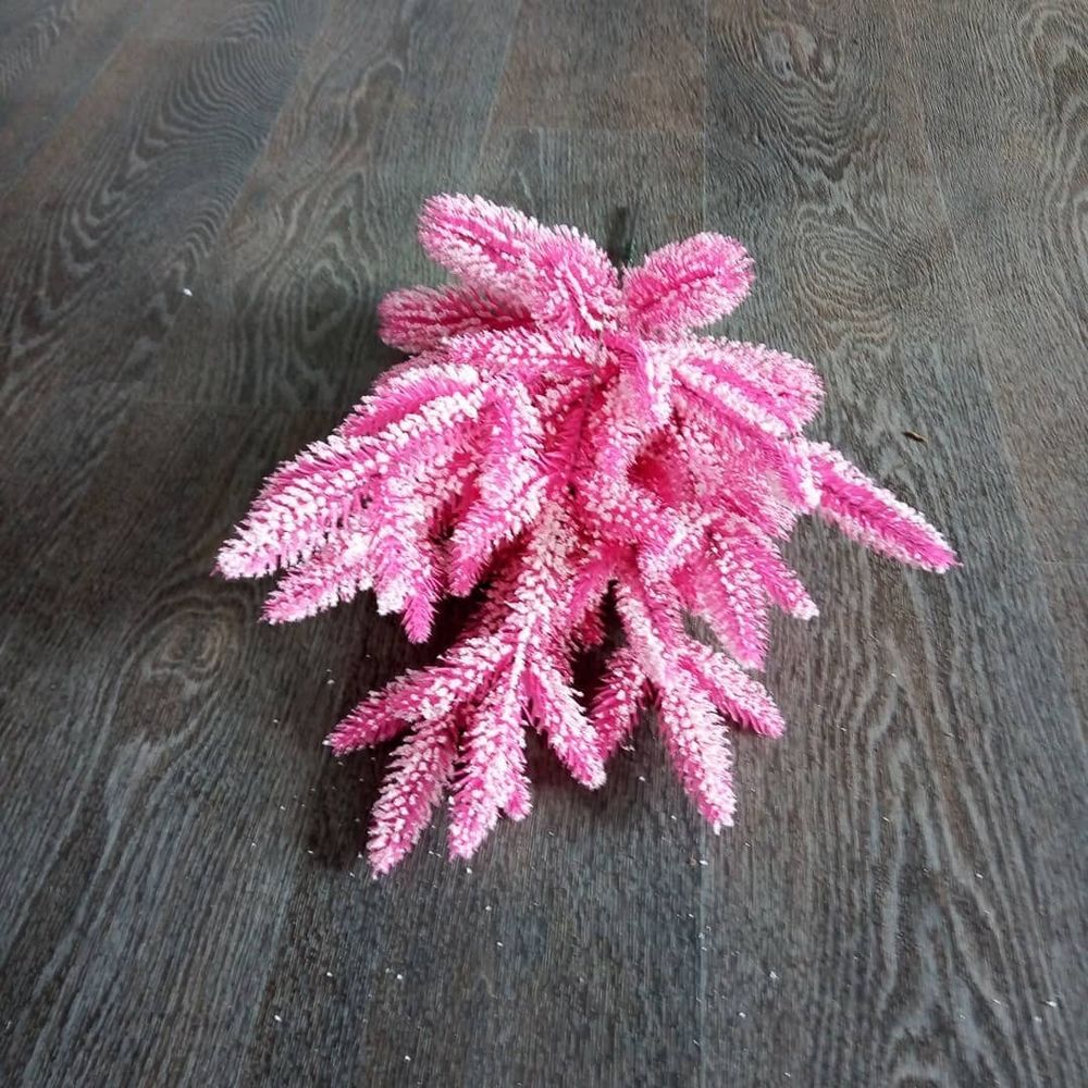 Заснеженная розовая елка «Фэнтези» (Литая хвоя) 180 см / 1,8 м