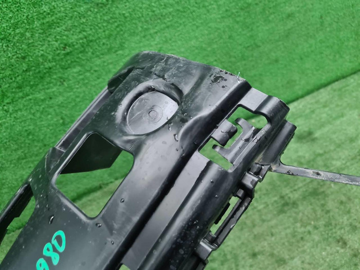 Кронштейн переднего бампера RH BMW 5er G30 (20-23)