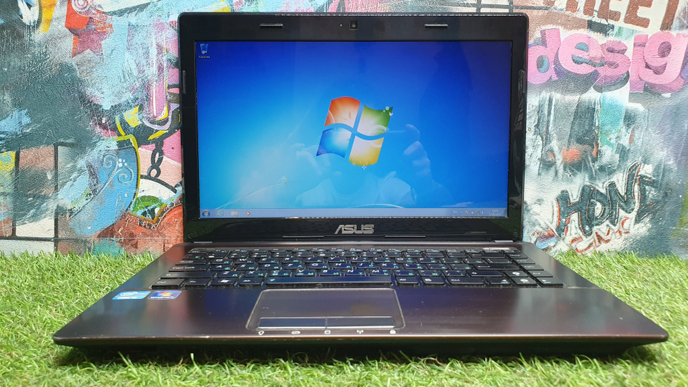 Ноутбук ASUS i5/4Gb